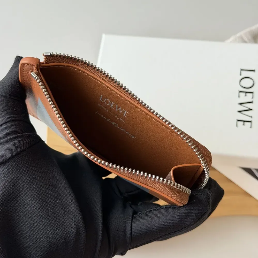 Loewe Coin Cardholder in Nappa Calfskin for Unisex in Brown Loewe Coin Cardholder in Nappa Calfskin for Unisex in Brown