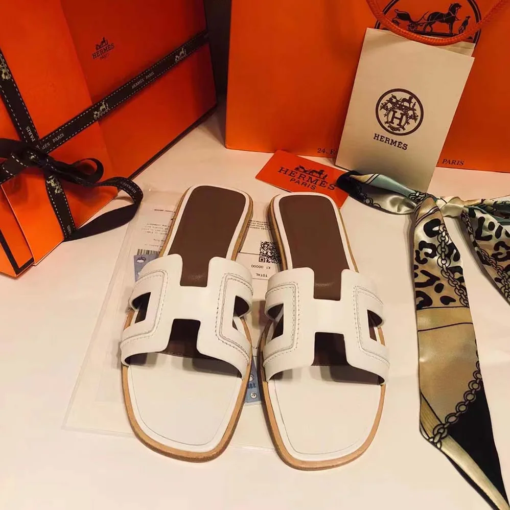 Hermes Oran Sandal in Box Calfskin with Iconic “H” Cut-Out for Women in White