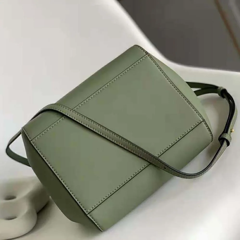Loewe Hammock Nugget Bag in Nappa Calfskin for Women in Green Loewe Hammock Nugget Bag in Nappa Calfskin for Women in Green