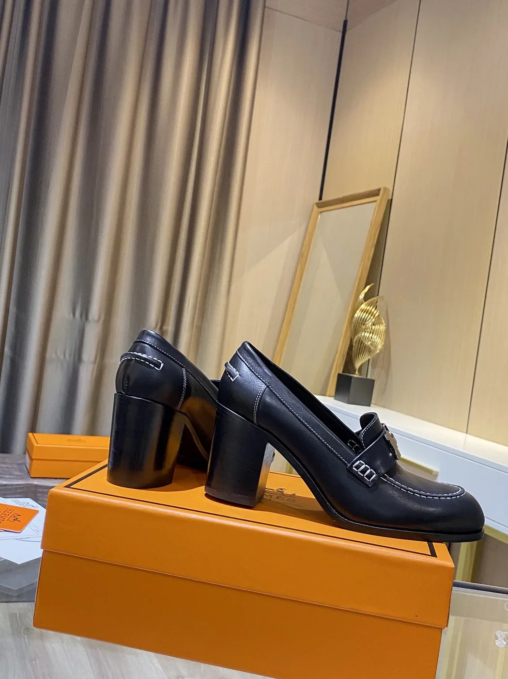 Hermes Shoes Heel Black / Hermes Shoes Heel Black /