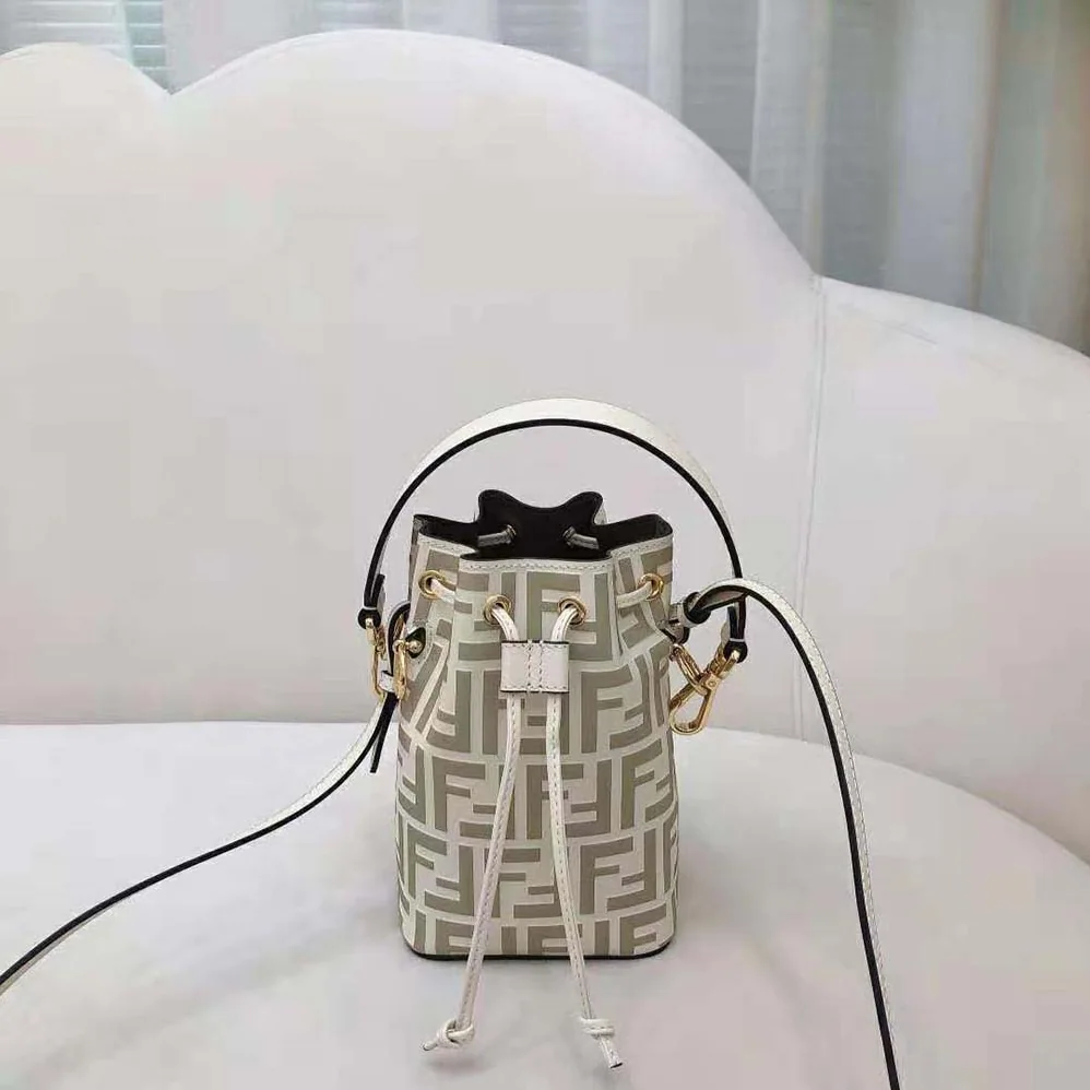 Fendi Mon Tresor Beige Leather Mini for Women in Bag Fendi Mon Tresor Beige Leather Mini for Women in Bag