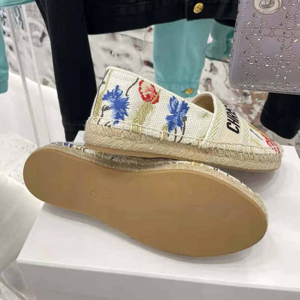 Dior Granville Espadrille Multicolor Cotton with Dior Hibiscus Embroidery for Women Dior Granville Espadrille Multicolor Cotton with Dior Hibiscus Embroidery for Women