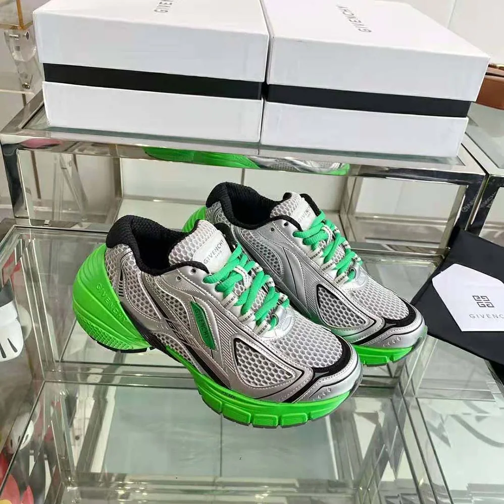 Givenchy TK-MX Runner Sneakers in Mesh for Unisex in Green Givenchy TK-MX Runner Sneakers in Mesh for Unisex in Green