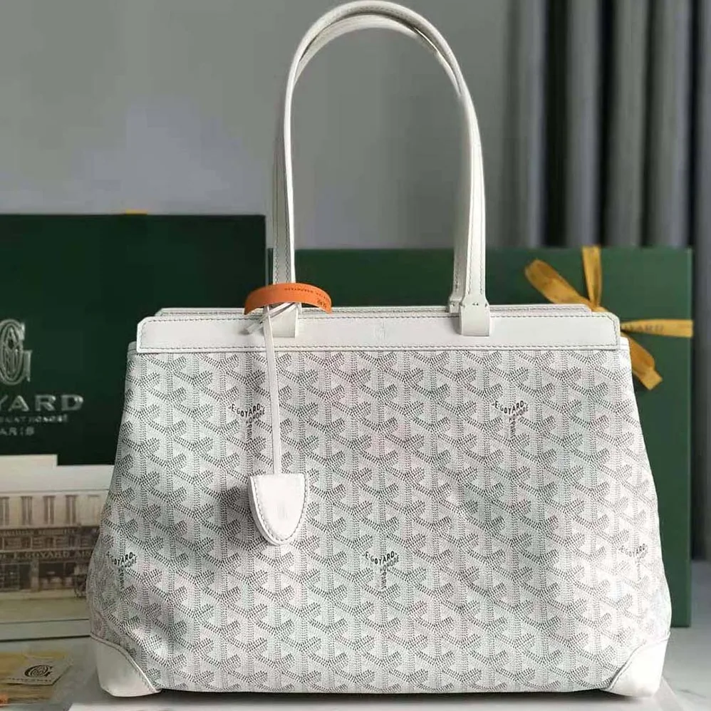 Goyard Bellechasse Biaude PM Bag for Women in White Goyard Bellechasse Biaude PM Bag for Women in White