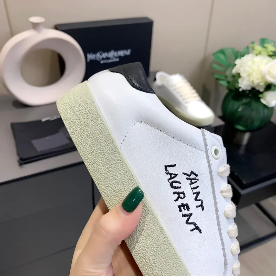 Saint Laurent Court Classic Sl/06 Embroidered Sneakers White YSL Saint Laurent Court Classic Sl/06 Embroidered Sneakers White YSL