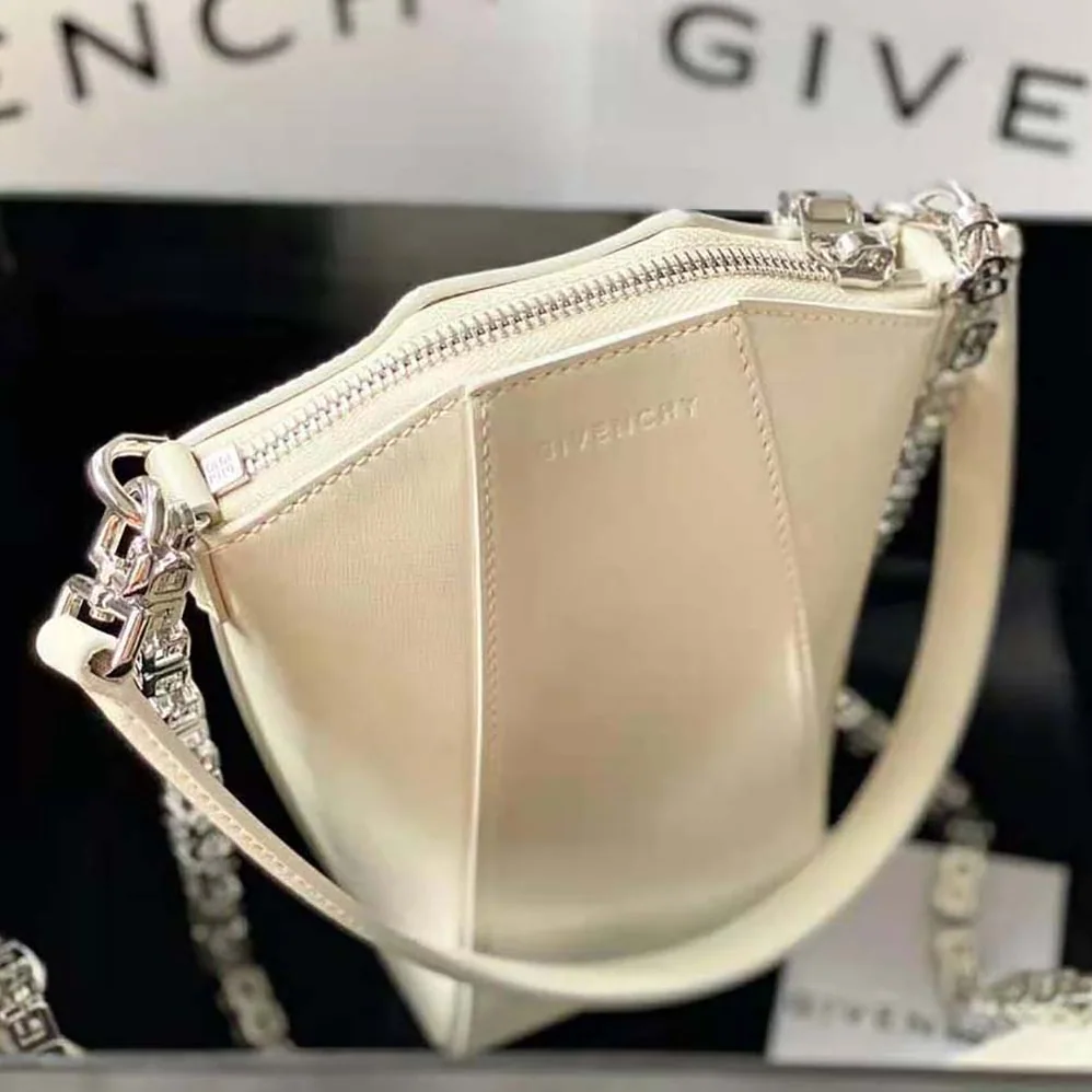 Givenchy Mini Antigona Vertical Bag in Box Leather for Women in White Givenchy Mini Antigona Vertical Bag in Box Leather for Women in White
