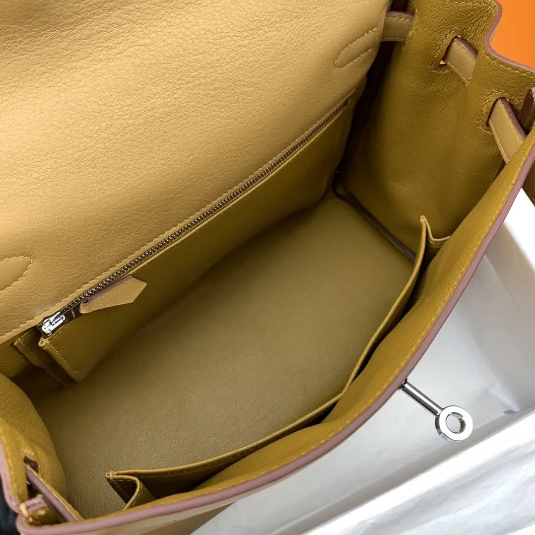 Hermes Kelly 28 Evercolor Gold Bag Hermes Kelly 28 Evercolor Gold Bag