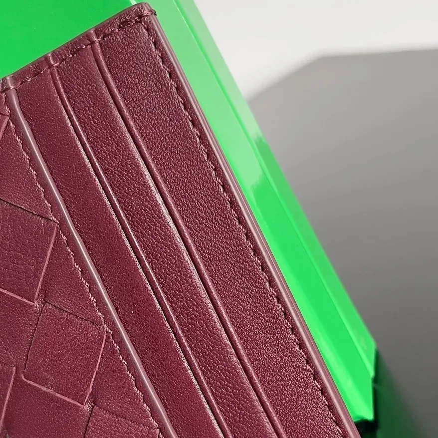 Bottega Veneta Credit Card Case Barolo / Bottega Veneta Credit Card Case Barolo /