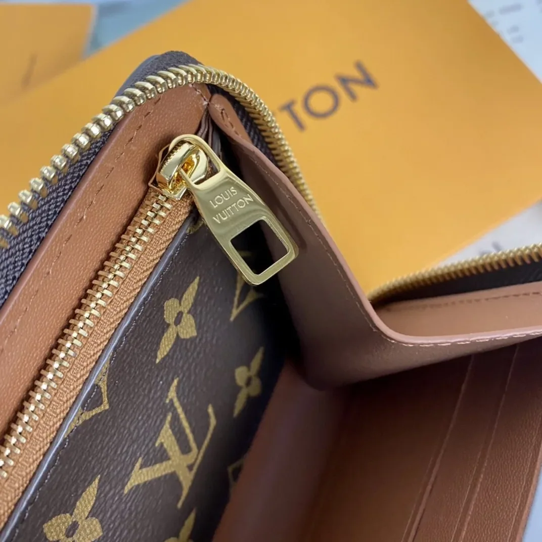 Louis Vuitton Zippy Wallet Trunk Monogram Canvas Louis Vuitton Zippy Wallet Trunk Monogram Canvas