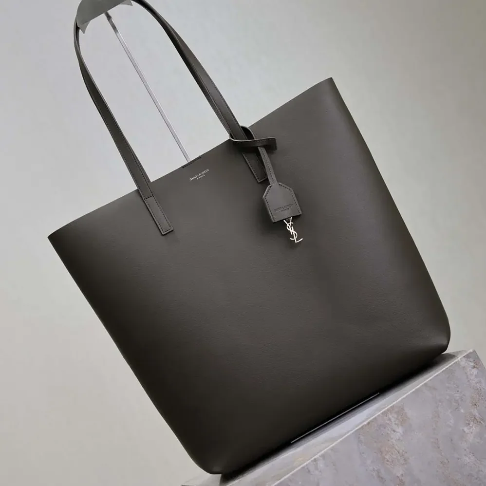 Saint Laurent YSL Shopping Saint Laurent in Leather for Women in Gray