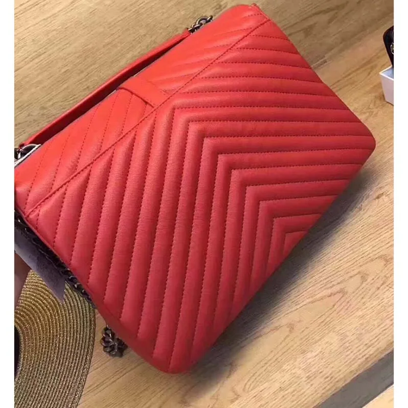 Saint Laurent YSL Classic Large College Bag Matelasse Leather in Red
