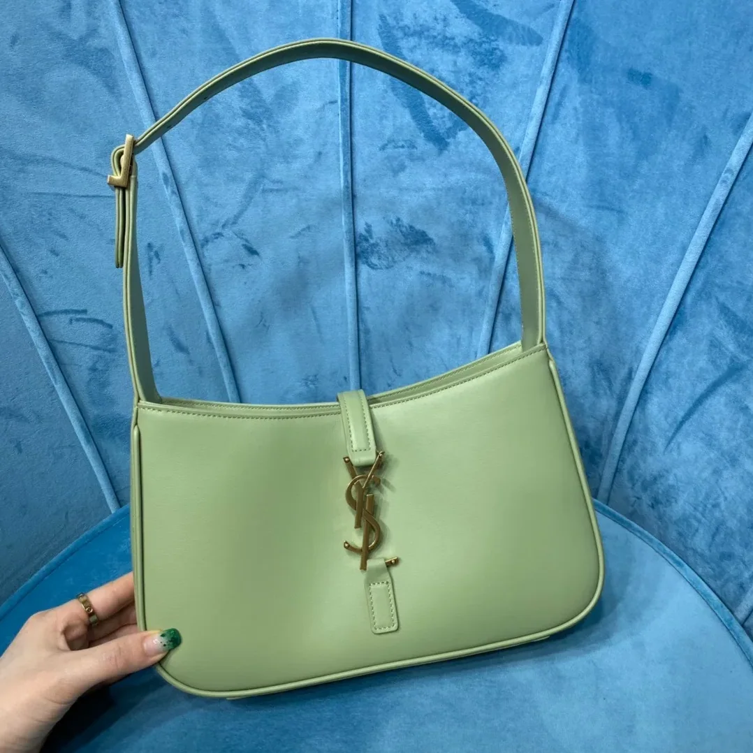Saint Laurent Le 5 À 7 Hobo Bag In Smooth Light Green in YSL