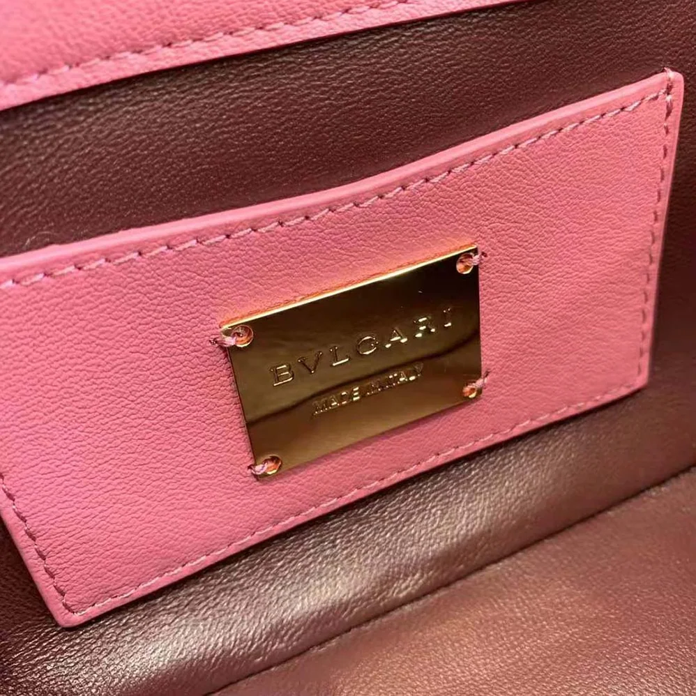 Bvlgari Serpenti Cabochon Crossbody Mini Bag for Women in Pink Bvlgari Serpenti Cabochon Crossbody Mini Bag for Women in Pink