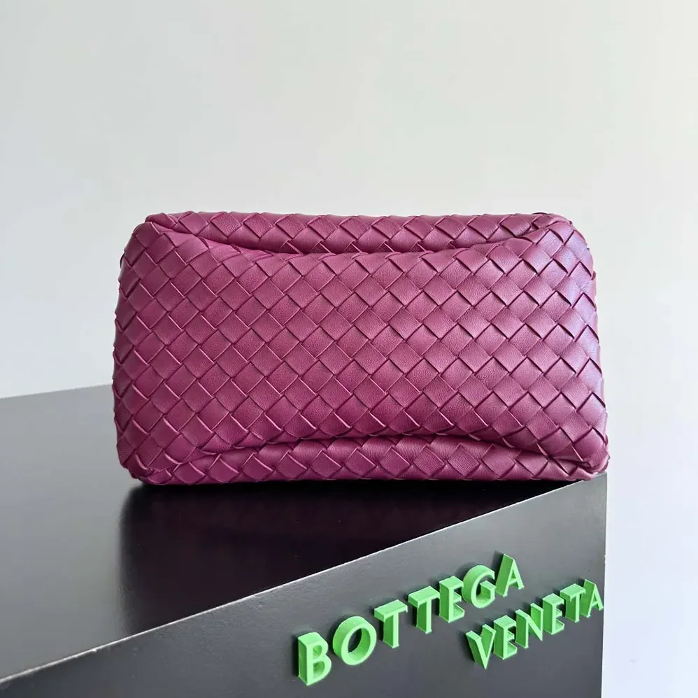 Bottega Veneta Medium Campana for Women in Rose