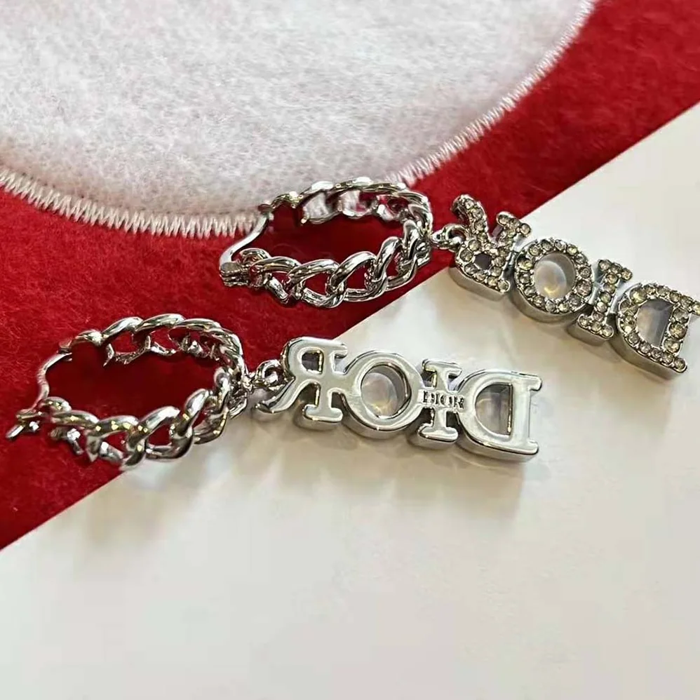 Dior Dio(r)evolution Earrings Silver-Finish Metal and Silver for Women in Tone Crystals Dior Dio(r)evolution Earrings Silver-Finish Metal and Silver for Women in Tone Crystals