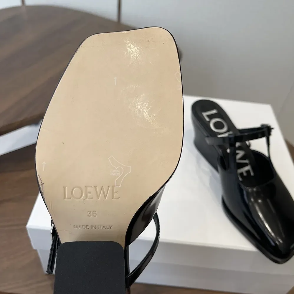 Loewe Onda Mule In Brushed Calfskin for Women in Black