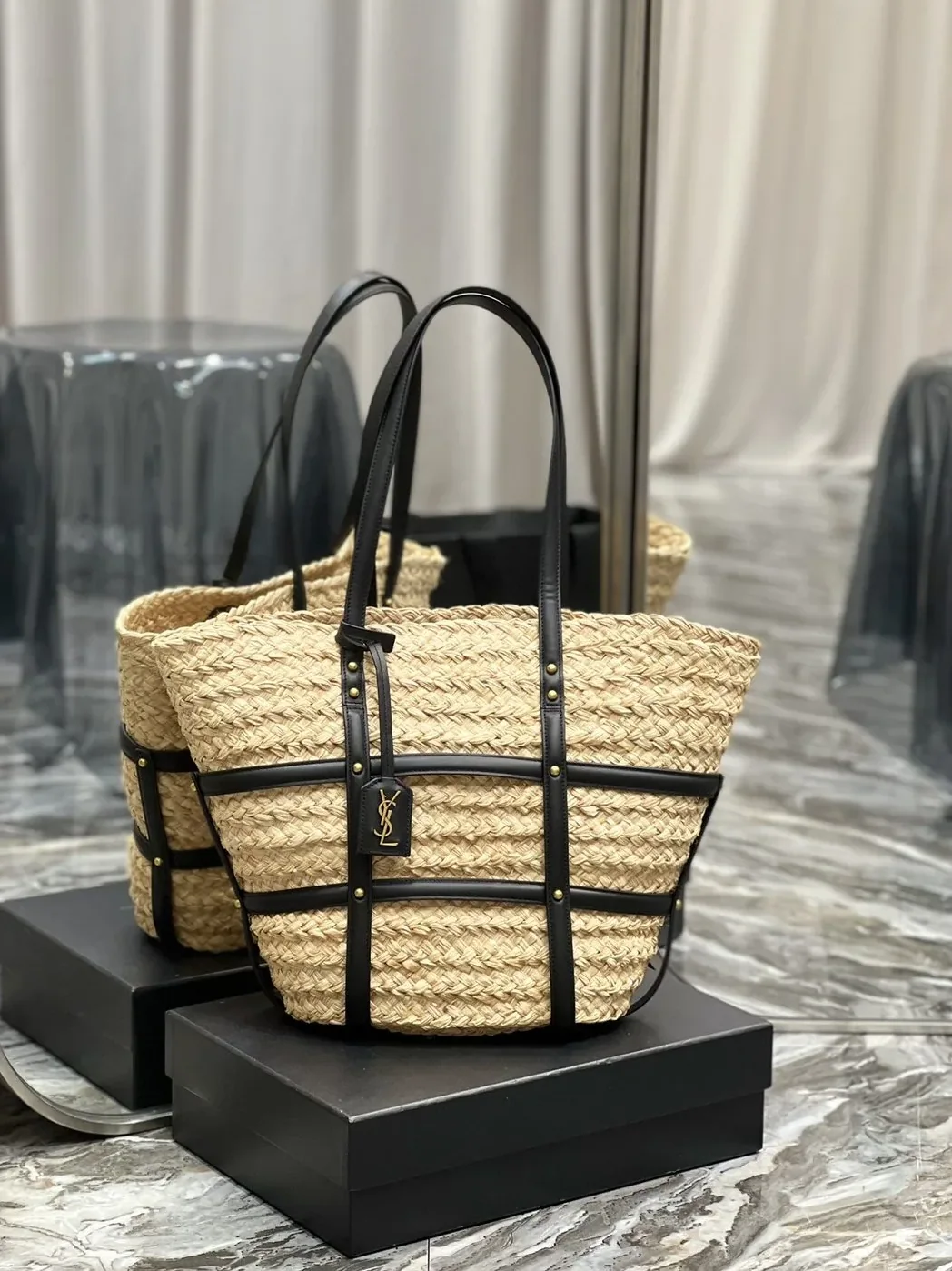 Saint Laurent Beatrix Panier Cut Out Beige