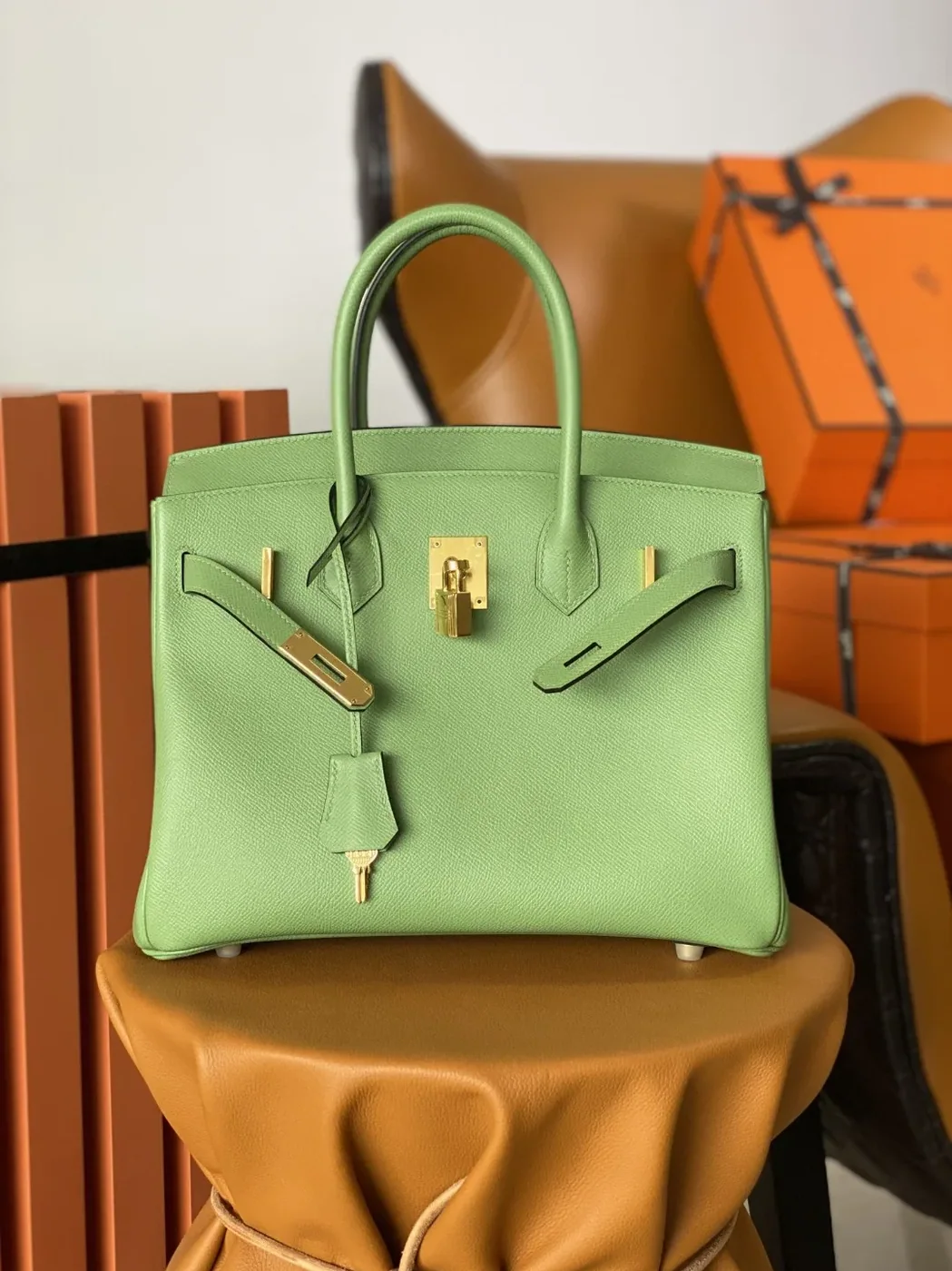 Hermes Birkin Top Handle Bag / Nata Swift Green Gold Hardware