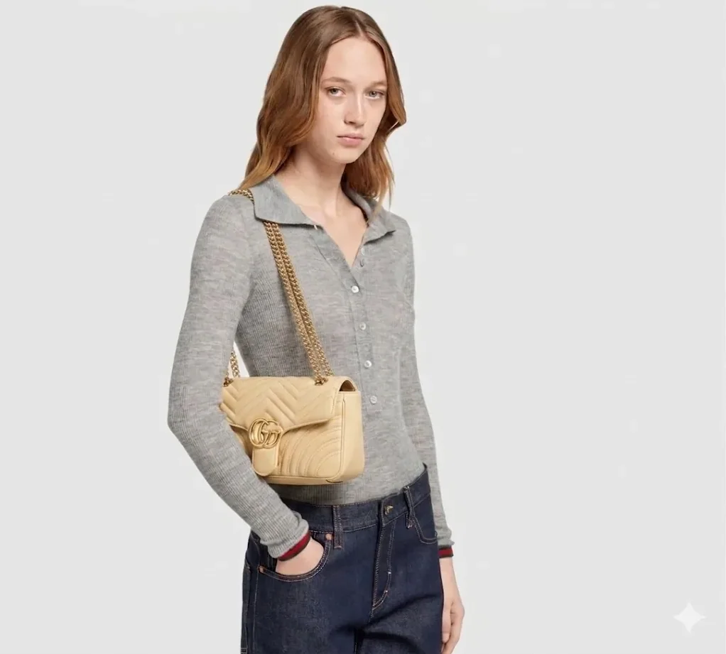Gucci Marmont Medium Shoulder Bag in Light Yellow Gold Hardware Gucci Marmont Medium Shoulder Bag in Light Yellow Gold Hardware