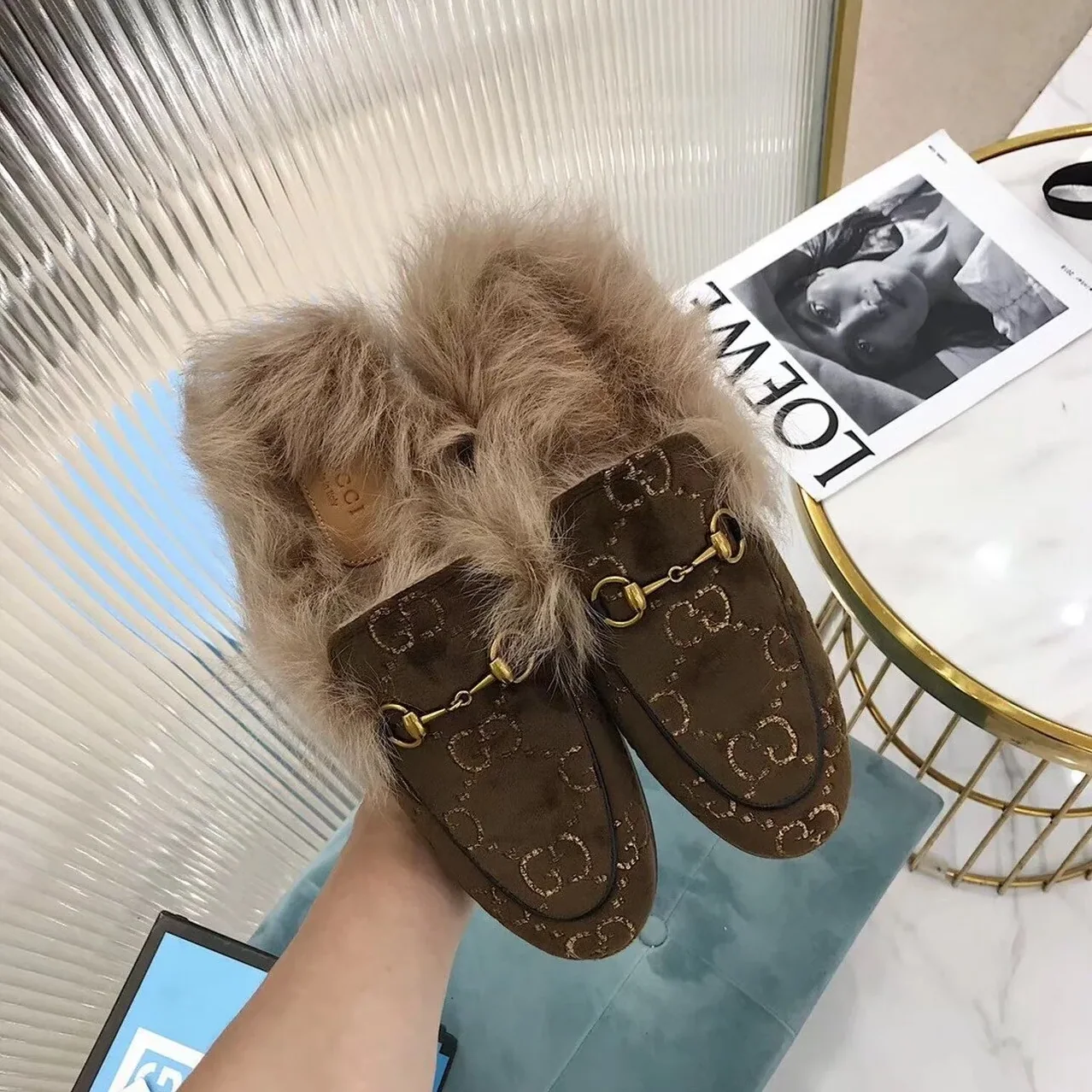 Gucci Princetown Velvet Fur Slipper Mules Calfskin Leather Pre-Fall/Winter Collection, Brown Gucci Princetown Velvet Fur Slipper Mules Calfskin Leather Pre-Fall/Winter Collection, Brown
