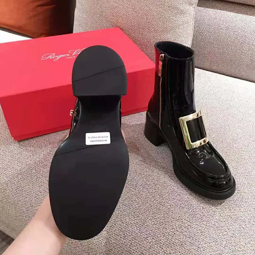 Roger Vivier Viv' Rangers Metal Buckle Ankle Boots in Patent Leather in 6cm Heel for Women Roger Vivier Viv' Rangers Metal Buckle Ankle Boots in Patent Leather in 6cm Heel for Women