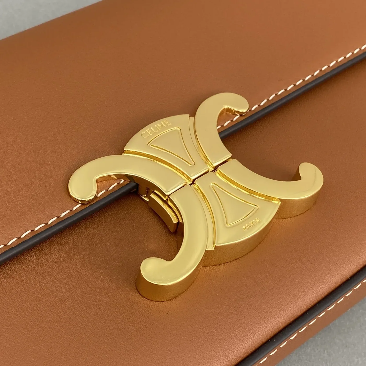 Celine Triomphe Shoulder Bag Brown / .04LU Celine Triomphe Shoulder Bag Brown / .04LU