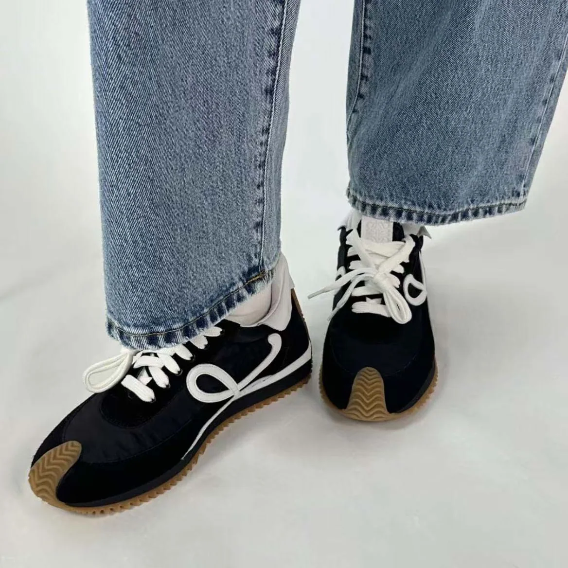 Loewe Flow Runner in Nylon and Suede for Unisex in Black