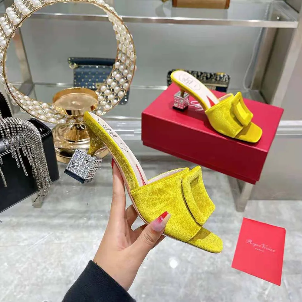Roger Vivier Cube Strass Heel Mules in Velvet for Women in Yellow