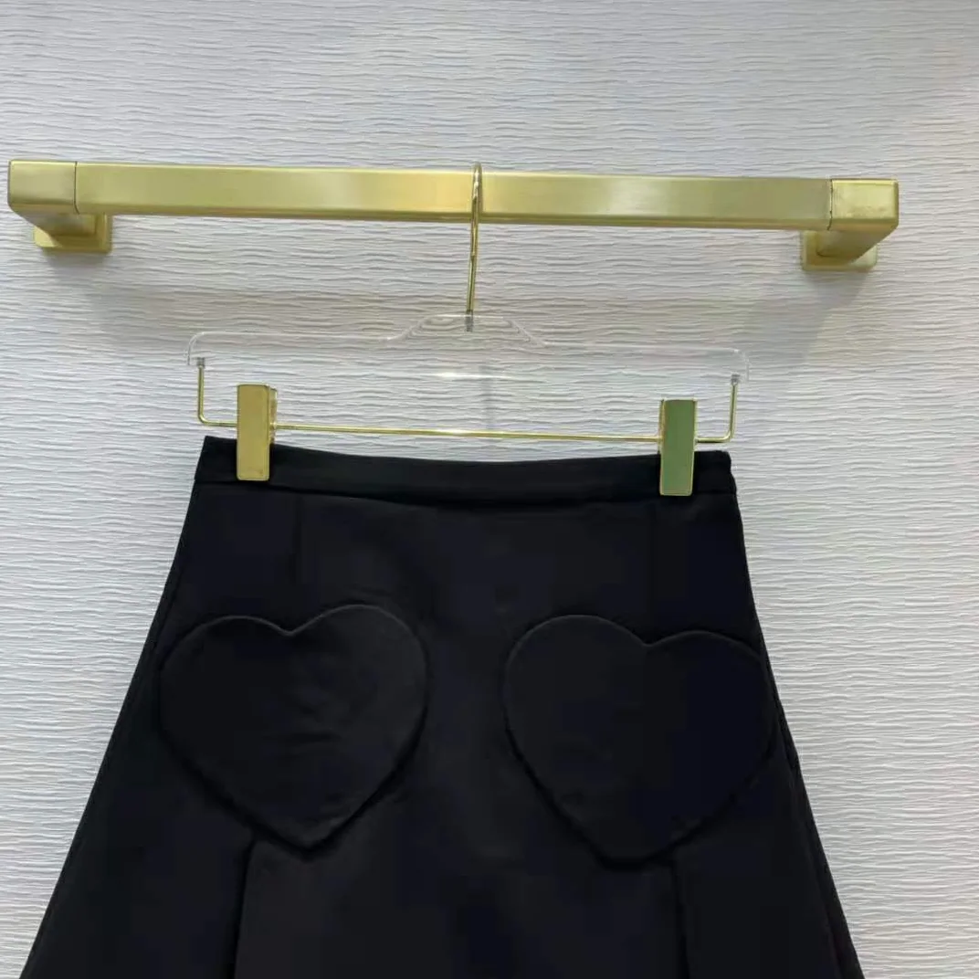 Dior Dioramour Miniskirt with Heart-Shaped Pockets Black Wool and Silk for Women Dior Dioramour Miniskirt with Heart-Shaped Pockets Black Wool and Silk for Women