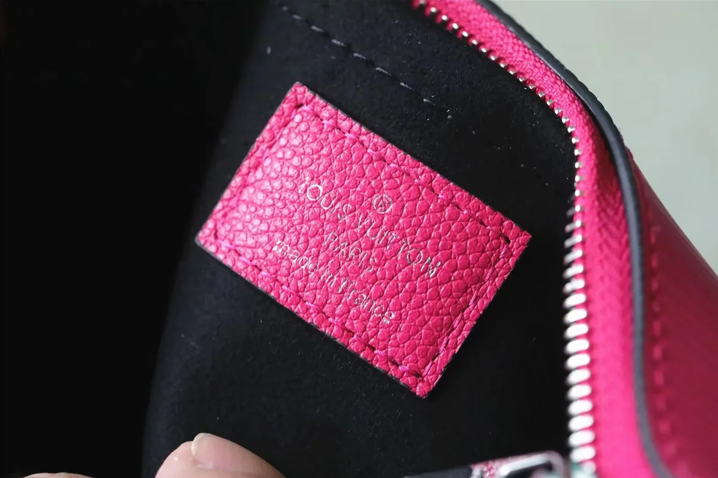 Louis Vuitton Marellini Pink / Louis Vuitton Marellini Pink /
