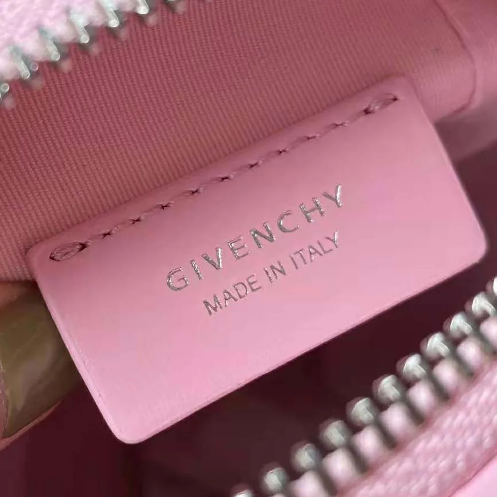 Givenchy Mini Antigona Vertical Bag in Box Leather for Women in Pink