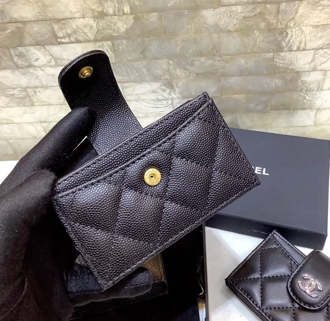 Chanel CO-CO Card Holder Wallet Black Gold Hardware / Chanel CO-CO Card Holder Wallet Black Gold Hardware /