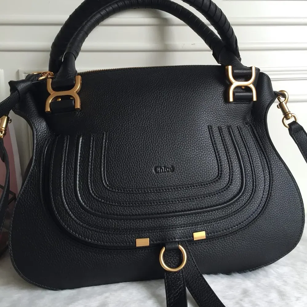 Chloe Marcie Bag in Grained Leather for Women in Black Chloe Marcie Bag in Grained Leather for Women in Black