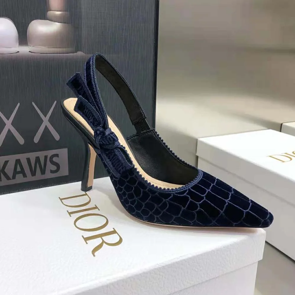 Dior J'Adior Slingback Pump Deep Crocodile-Effect Embroidered Velvet for Women in Blue Dior J'Adior Slingback Pump Deep Crocodile-Effect Embroidered Velvet for Women in Blue
