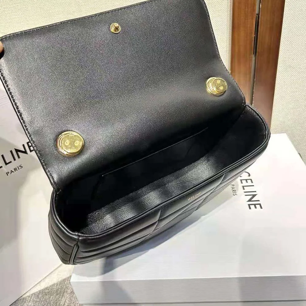 Celine Chain Shoulder Bag Matelasse Monochrome Celine in Quilted Goatskin for Women in Gold