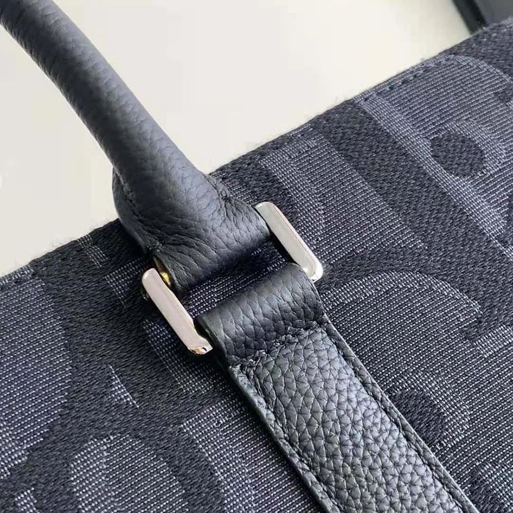 Dior East-West Tote Bag Black Maxi Dior Oblique Jacquard for Men Dior East-West Tote Bag Black Maxi Dior Oblique Jacquard for Men