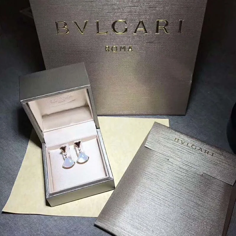 Bvlgari Divas' Dream Earrings 18 KT Rose Gold Set for Women Bvlgari Divas' Dream Earrings 18 KT Rose Gold Set for Women