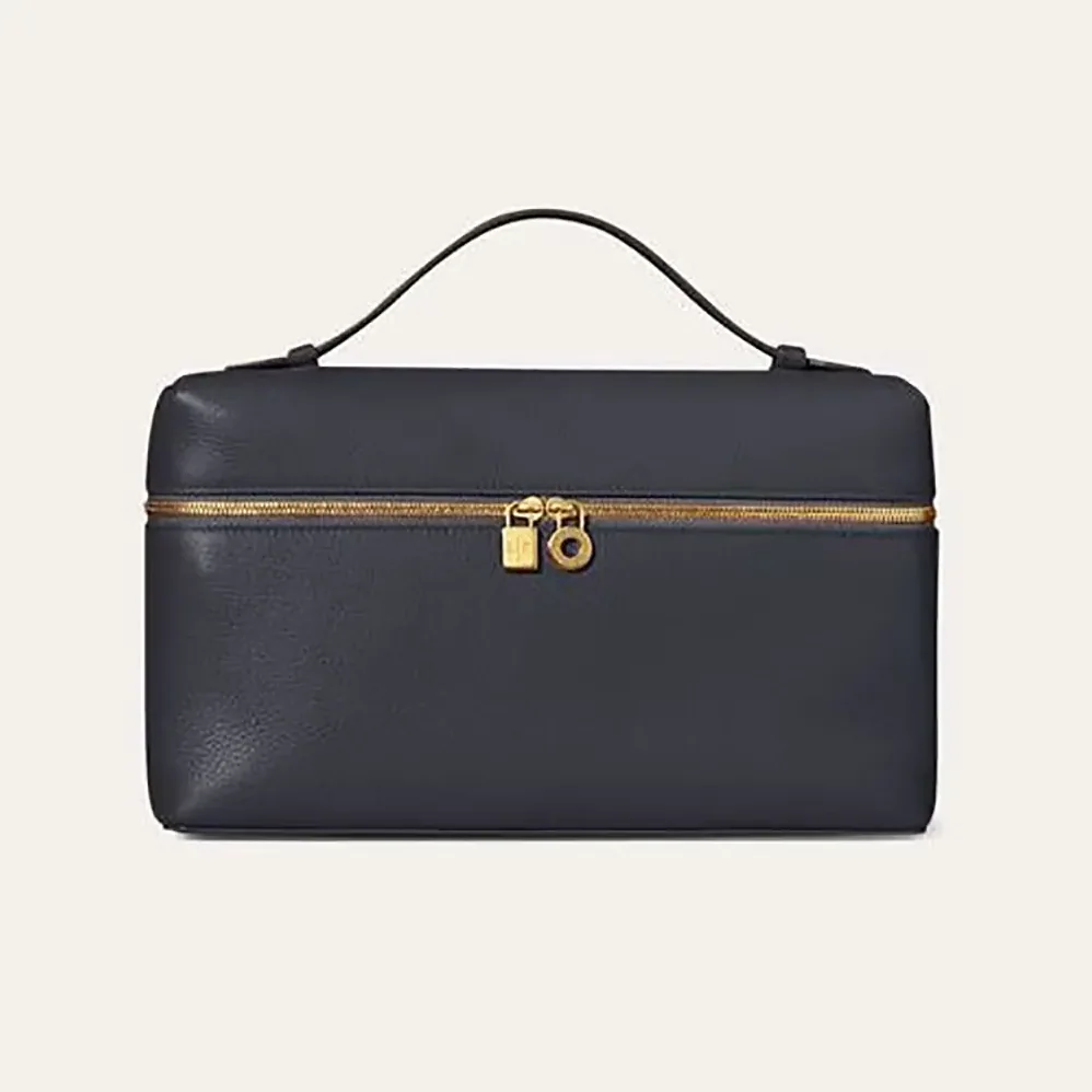 Loro Piana Extra Pocket L27 for Women in Navy Loro Piana Extra Pocket L27 for Women in Navy