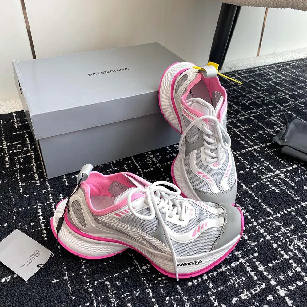 Balenciaga Circuit Sneaker in Grey White and Pink Polyester for Unisex Balenciaga Circuit Sneaker in Grey White and Pink Polyester for Unisex