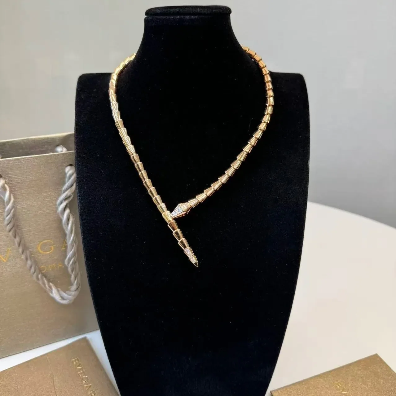 Bvlgari Serpenti Viper Necklace Rose Gold