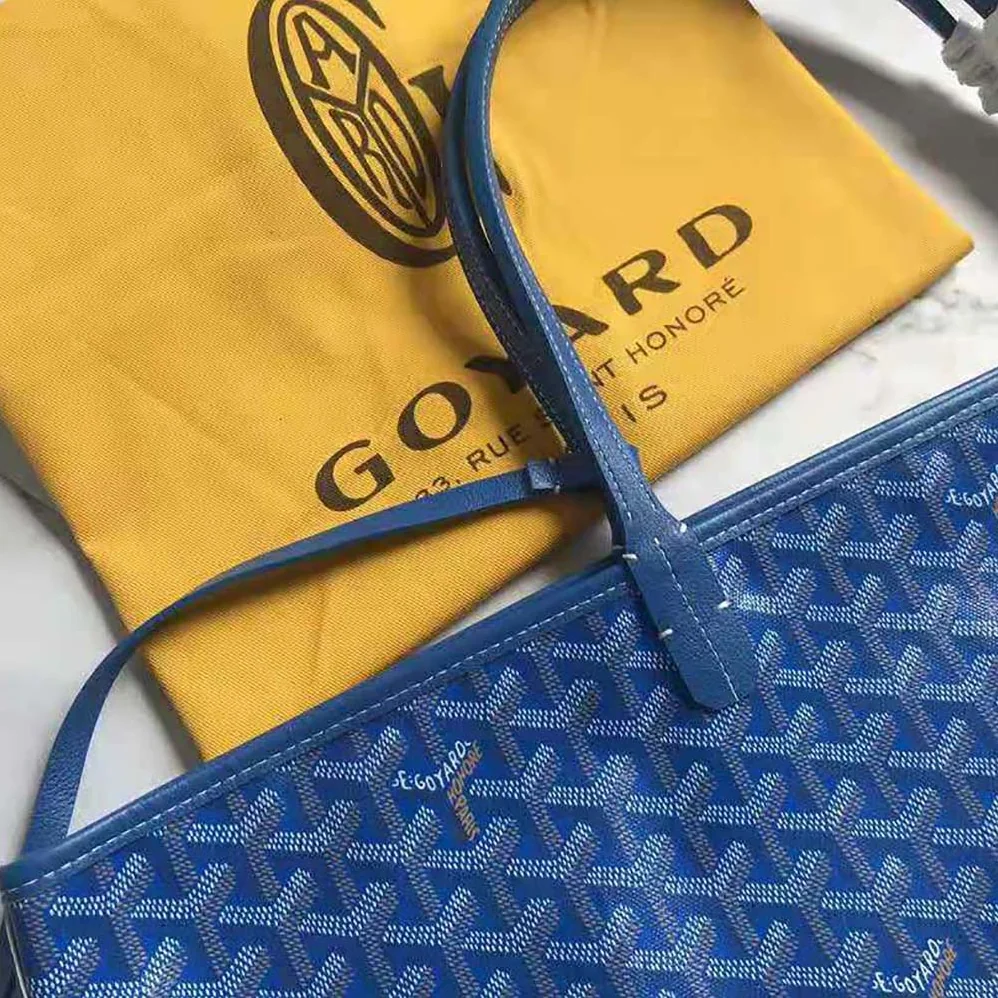 Goyard Sac Saint Louis GM in Goyardine Canvas & Chevroches Calfskin for Women in Blue Goyard Sac Saint Louis GM in Goyardine Canvas & Chevroches Calfskin for Women in Blue