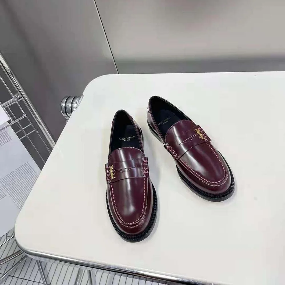 Celine Le Loafer Penny Slippers in Smooth Leather for Women in Maroon Celine Le Loafer Penny Slippers in Smooth Leather for Women in Maroon