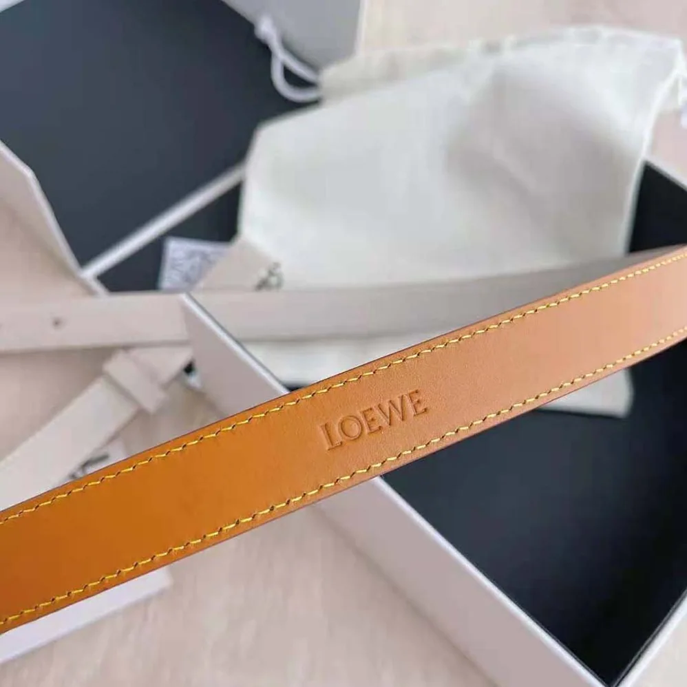 Loewe Anagram Belt in Pebble Grain Calfskin for Women Loewe Anagram Belt in Pebble Grain Calfskin for Women