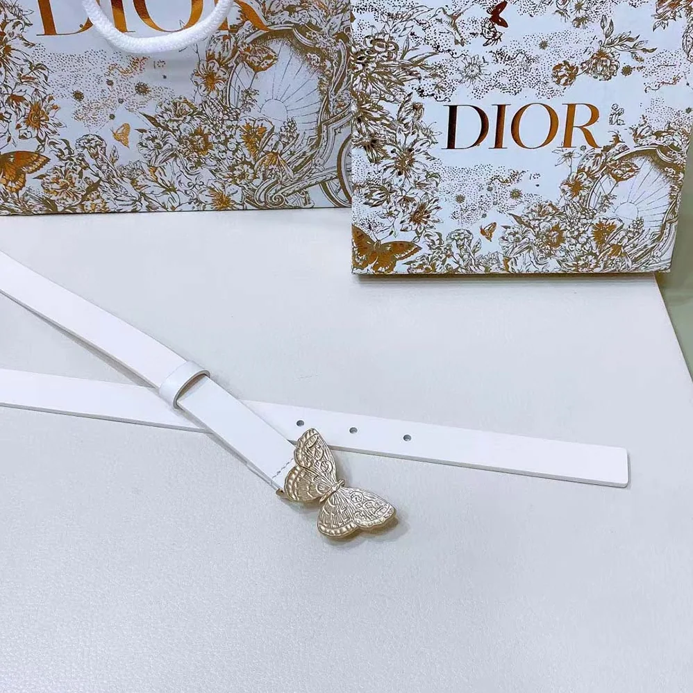 Dior Métamorphose Belt White Ultrasmooth Calfskin 20 MM for Women in Gold Dior Métamorphose Belt White Ultrasmooth Calfskin 20 MM for Women in Gold