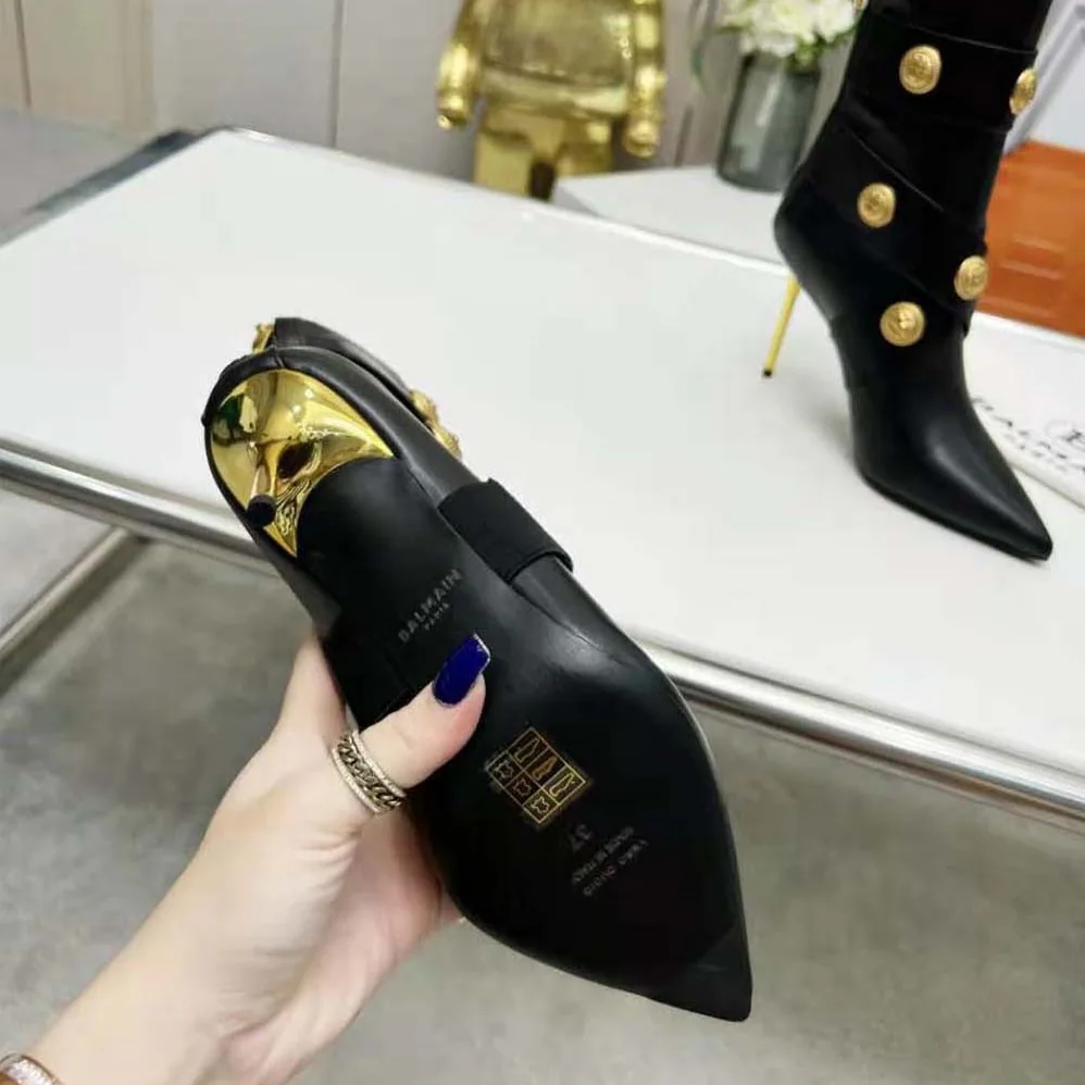 Balmain Alma Leather Ankle Boots for Women in Black Balmain Alma Leather Ankle Boots for Women in Black