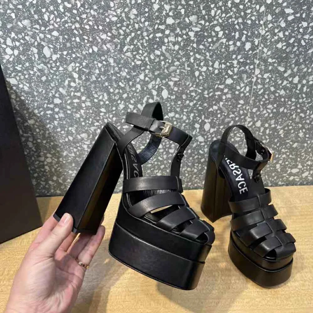 Versace La Medusa Platform Sandals in Calf Leather for Women in Black Versace La Medusa Platform Sandals in Calf Leather for Women in Black