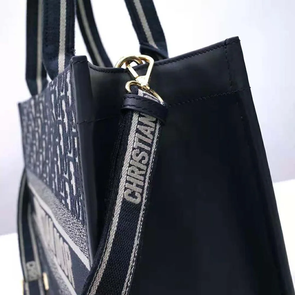 Dior Medium Dior Book Tote Blue Dior Oblique Embroidery and Calfskin for Women Dior Medium Dior Book Tote Blue Dior Oblique Embroidery and Calfskin for Women