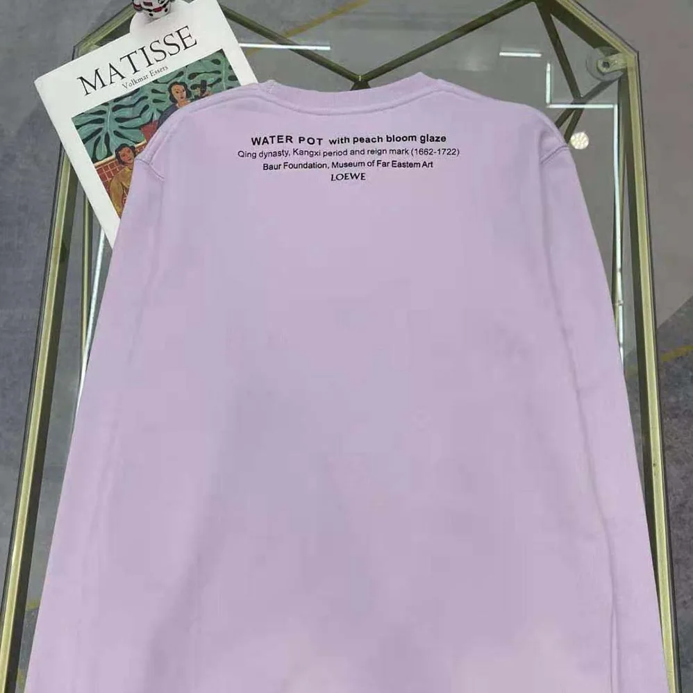 Loewe Ceramic Print Sweatshirt in Cotton for Women in Purple Loewe Ceramic Print Sweatshirt in Cotton for Women in Purple