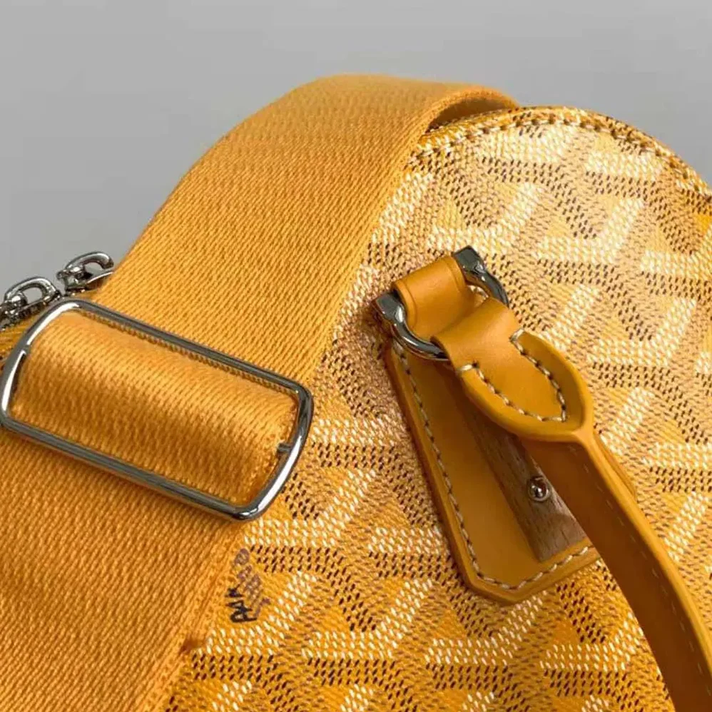 Goyard Vendôme PM Bag for Women in Yellow