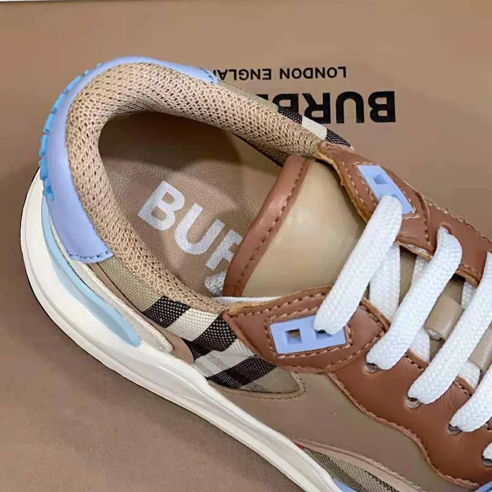 Burberry Check Cotton Canvas and Leather Sneakers for Women in Blue Burberry Check Cotton Canvas and Leather Sneakers for Women in Blue